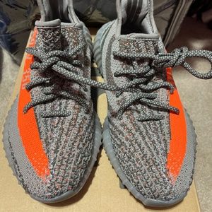 Yeezys boost 350